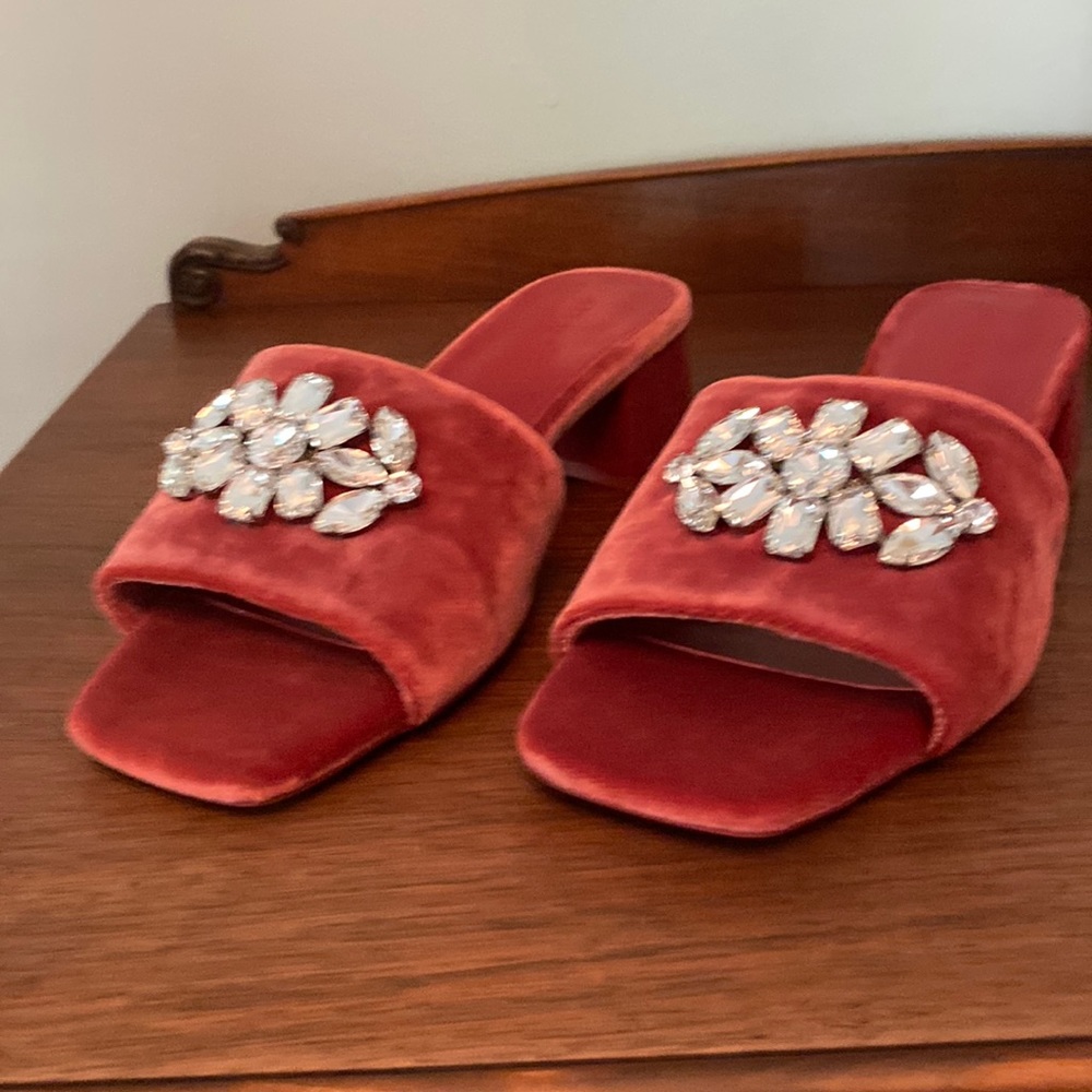 Velvet mules with rhinestones